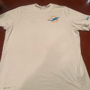 Miami Dolphins shirt